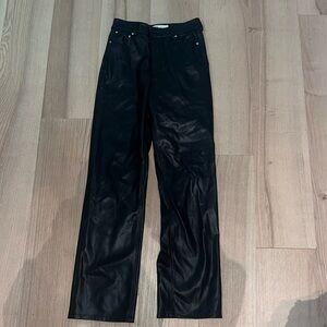 Zara leather pangs size 4